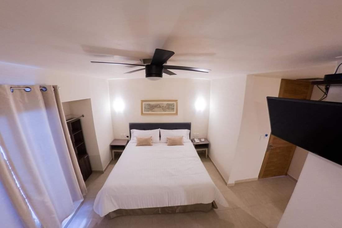 Hotel Siena Pénjamo Εξωτερικό φωτογραφία