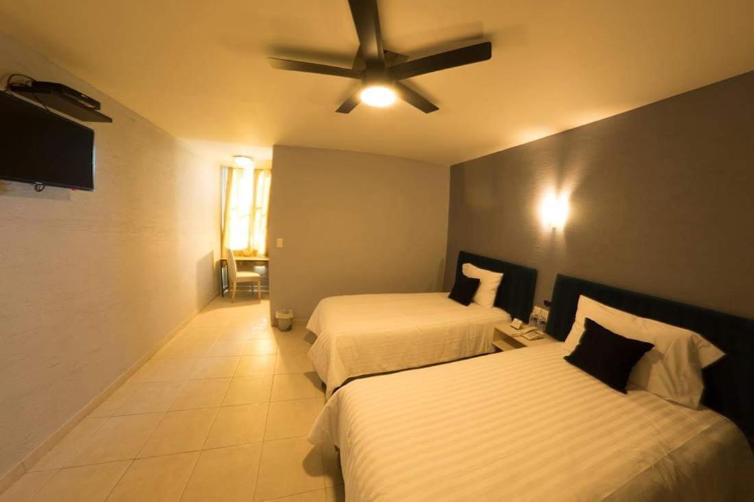 Hotel Siena Pénjamo Εξωτερικό φωτογραφία